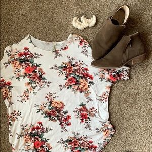 Floral Dolman Sleeved Short Sleeve Blouse